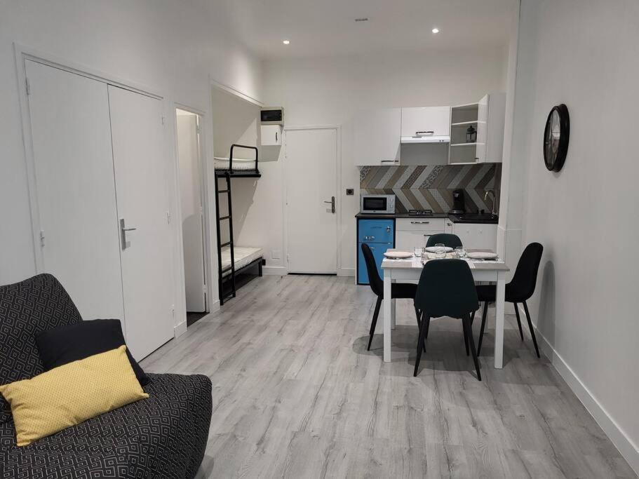 Grand Studio Refait A Neuf Centre-Ville La Bourboule Extérieur photo
